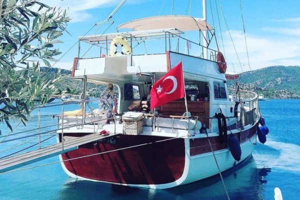 12 m Gulet · 2 Kabin · Datça