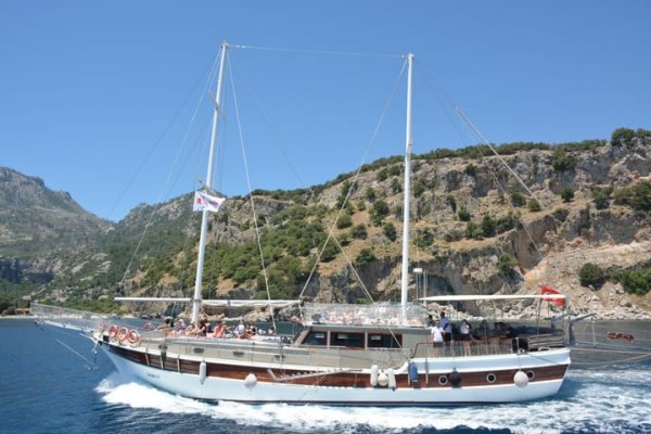 24 m Gulet · 4 Kabin · Marmaris