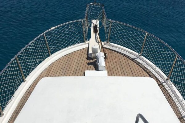 12 m Gulet · 3 Kabin · Datça