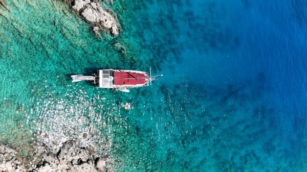 16 m Gulet · 3 Kabin · Kaş