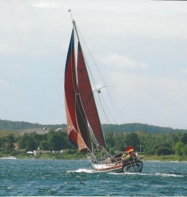 Uecker Yacht- und Bootsbau Rendsburg Fahrensmann 36 · 1987 · Almanya