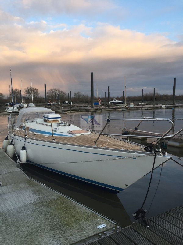 Oy Avance Yachts AB Avance 36 de luxe · 1983 · Almanya