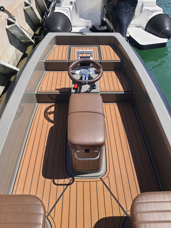 Yachtwerft Hamburg Ribcat 4.3 · 2022 · Almanya