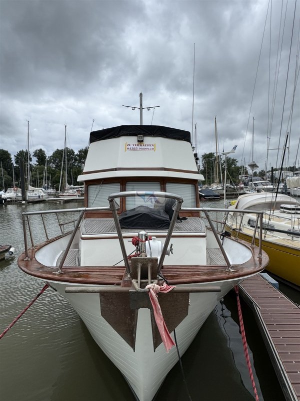 Chien Hwa Boat Single Cabin Trawler · 1981 · Almanya