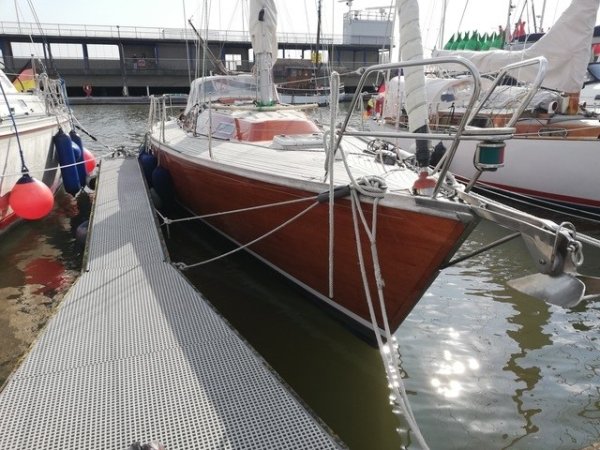 Wegener Yachtwerft Nissen 37 · 1988 · Almanya