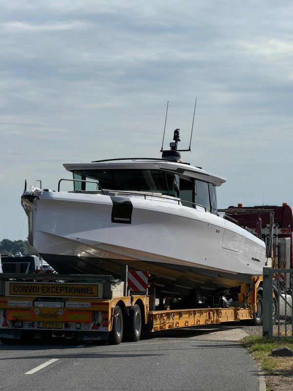 Axopar 45 Cross Cabin · 2025 · Almanya