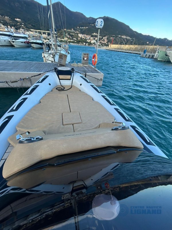 Ranieri International Cayman 28 Executive · 2025 · İtalya