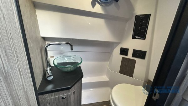 Ranieri International Cayman 28 Executive · 2025 · İtalya