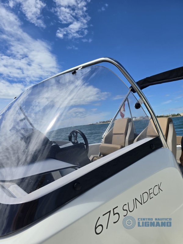 Quicksilver Activ 675 Sundeck · 2022 · İtalya
