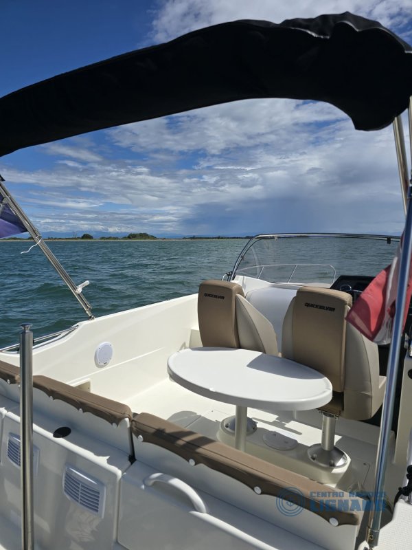 Quicksilver Activ 675 Sundeck · 2022 · İtalya
