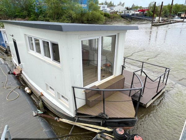 Manara 550 Pilot House · 2026 · İtalya