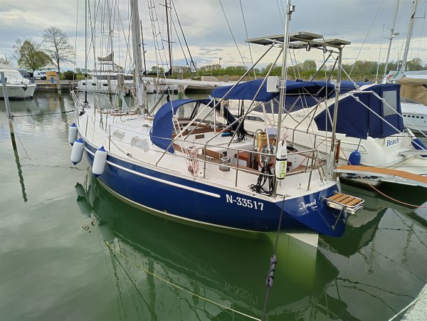Dubbel & Jesse Nordsee 39 · 1976 · İtalya