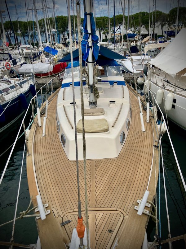 Hallberg-Rassy Hallberg Rassy 41 Ketch · 1979 · İtalya