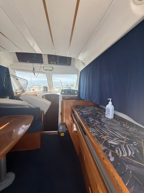 Beneteau Antares 9 · 2004 · İspanya