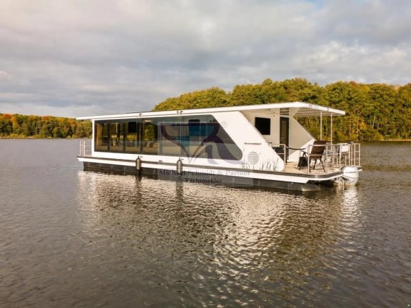 Desidus Hausboot/Hausyacht Lake Suite · 2026 · Almanya