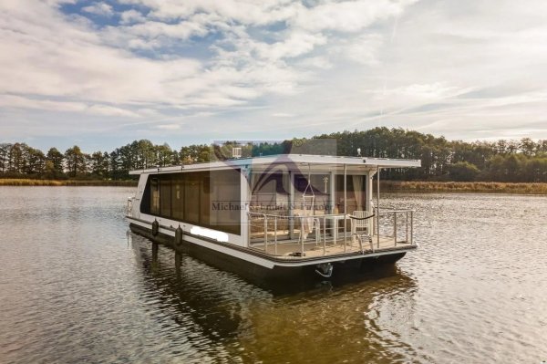 Desidus Hausboot/Hausyacht Lake Suite · 2026 · Almanya