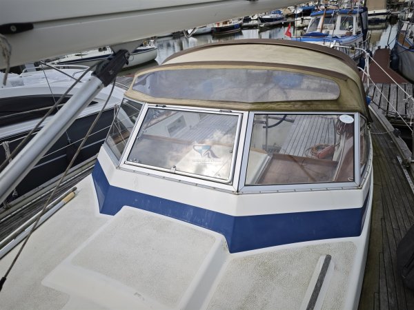 Hallberg-Rassy Hallberg Rassy 38 · 1980 · Almanya